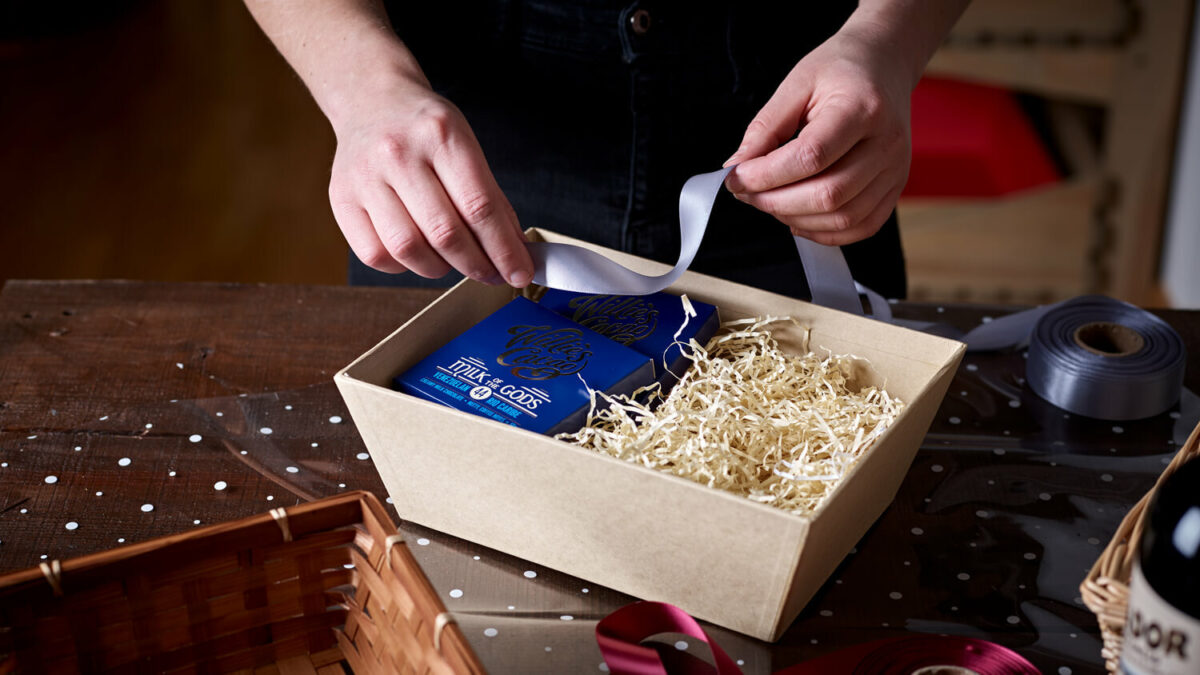 Creat-your-own gift hampers