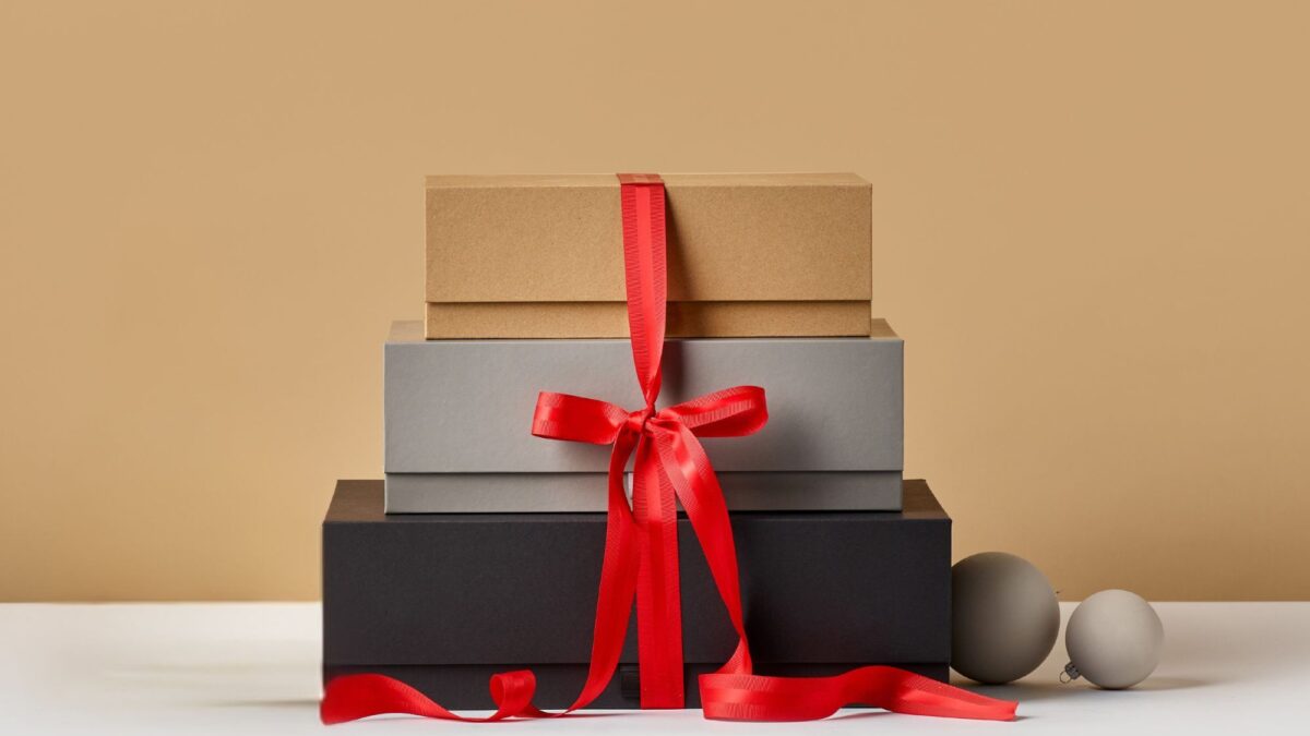 Hamper Finishing Touches